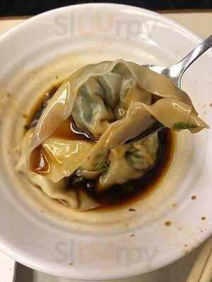 上海榮華川菜館