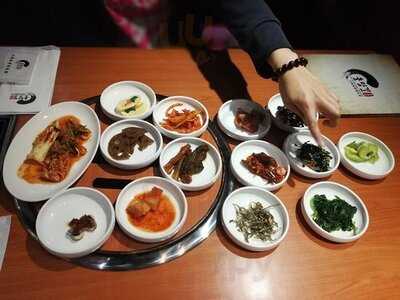 石牆道韓國餐廳