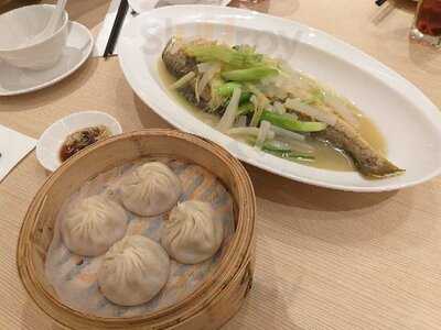 翡翠拉麵小籠包 (屯門)