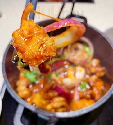 八妹雞煲 (大埔)