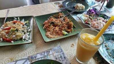 旦王花 - 泰越鍾情