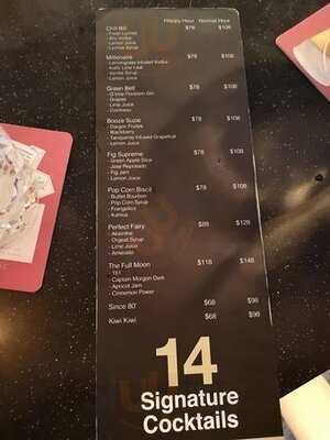 La Luna Bar & Lounge