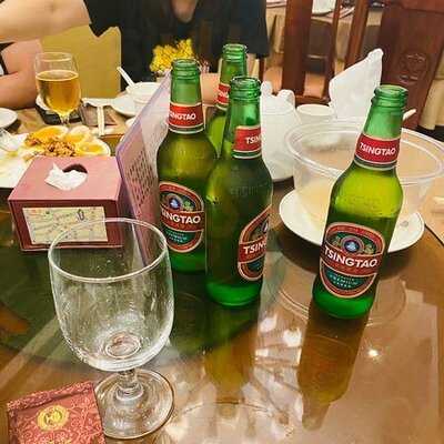 香港老飯店 (華寶大廈)