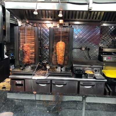 Ebeneezer's Kebabs & Pizzeria Wanchai-1