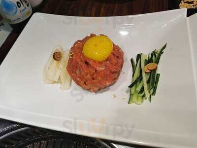 韓珍(盈豐商業大廈)