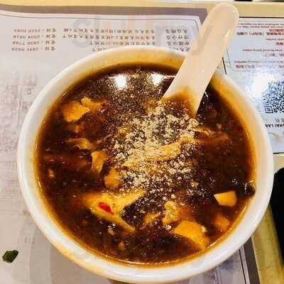 上海弄堂菜肉餛飩 (跑馬地)