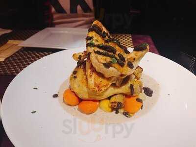 Le Paradis Restaurant & Cafe