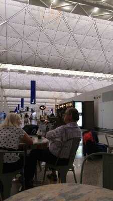 Agnès B. Café Lpg (香港國際機場)