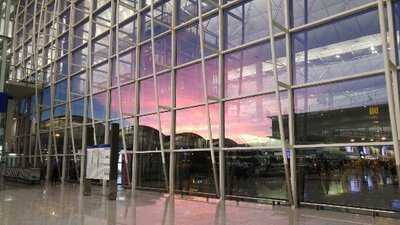 Agnès B. Café Lpg (香港國際機場)