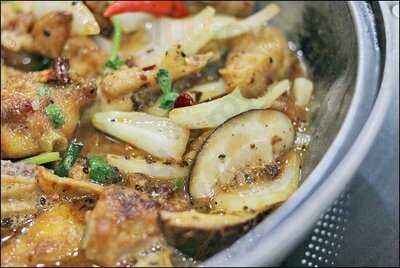 金樂軒雞煲魚鍋