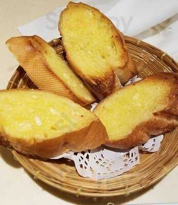 嚐泰泰國餐廳酒吧