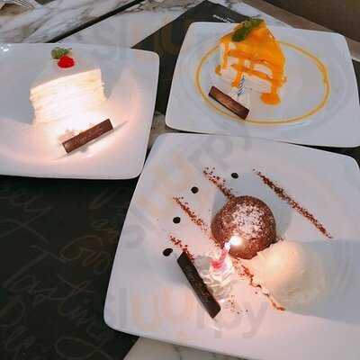 Greyhound Café (九龍塘)