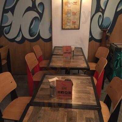 Little Burro (荷李活店道)