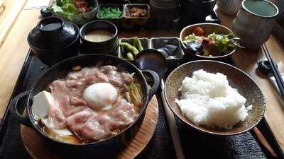 浪人日本料理 (m88)