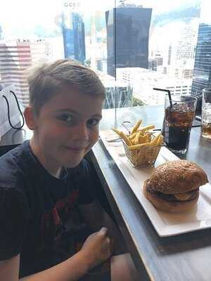 Ruby Tuesday (megabox)