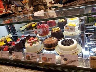 Paper Stone Bakery (popcorn)