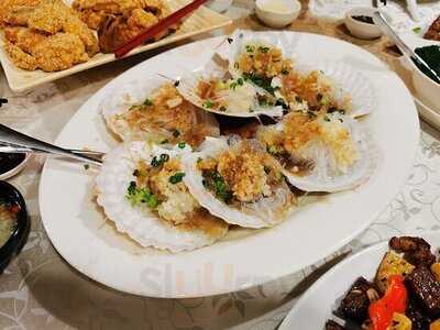 新匯聚餐廳小廚