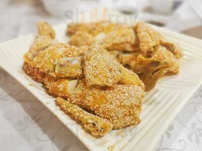 新匯聚餐廳小廚