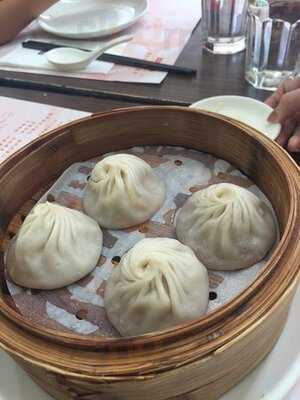 翡翠拉麵小籠包