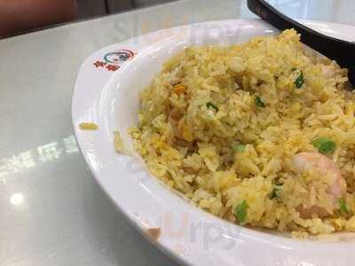 銀龍茶餐廳 (集友大廈)