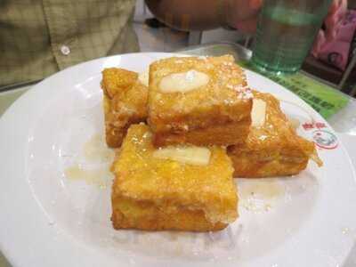 銀龍茶餐廳 (集友大廈)