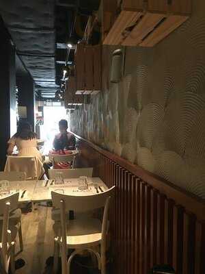 The Mast’ - 香港