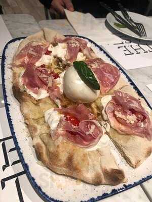 The Mast’ - 香港