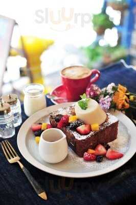 The Bottle Shop Central