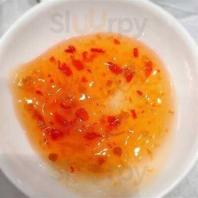 玉陶軒酒家 (鱷魚恤中心)