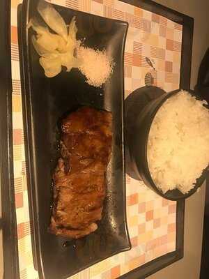 定食8 (卓爾廣場)