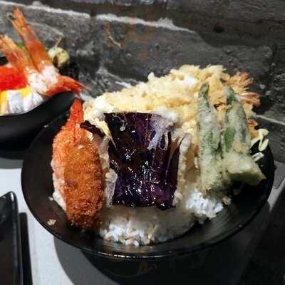 定食8 (卓爾廣場)