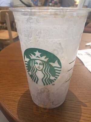 星巴克(山頂道店)