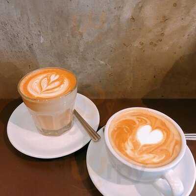 Coco Espresso (central)