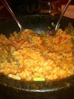 百瀧意粉薄餅餐廳