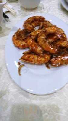 泉章居 (誠信大廈)