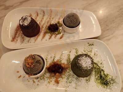 小甜谷 (信諾環球保險中心)