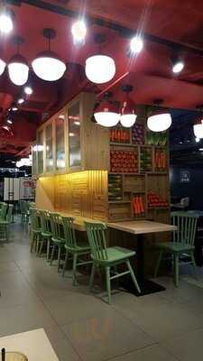 蕃滿門 (海寶花園)