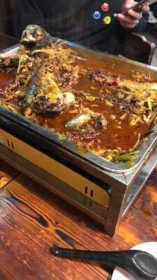 八一蕃巴蜀烤魚店