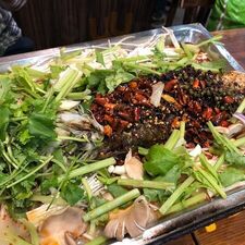 八一蕃巴蜀烤魚店