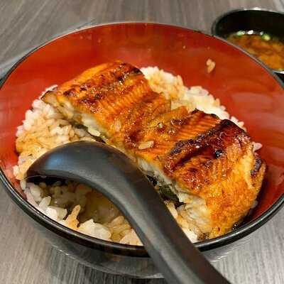 名代宇奈（香港）