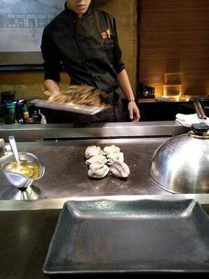 秋田鐵板燒刺身專門店 (qre Plaza)