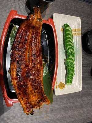 名代宇奈備長炭燒鰻魚飯專門店