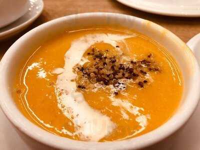 必勝客(新港城)