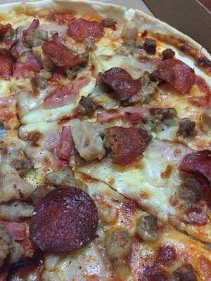 必勝客(新港城)