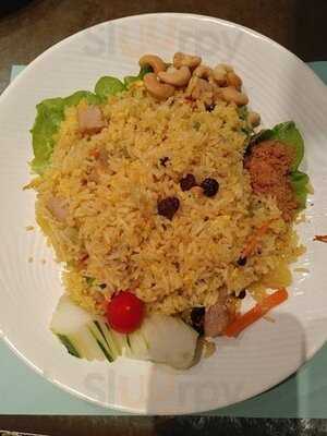 CÓmmm Vietnamese Cuisine