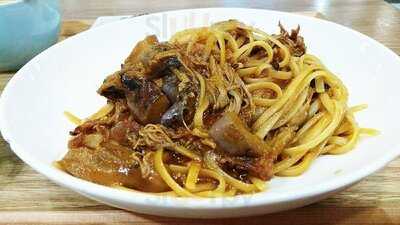 Chroma Cafe + Kitchen