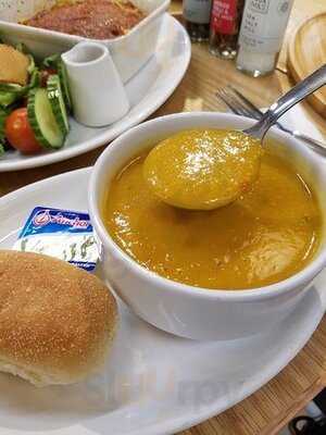 M&s Café (朗豪坊)