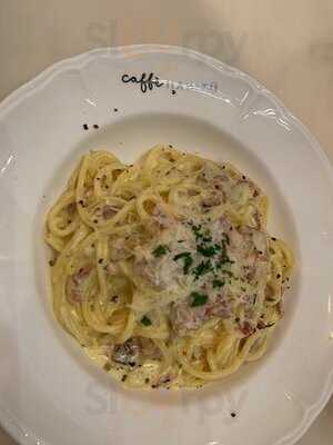 Caffè HabitŪ The Table