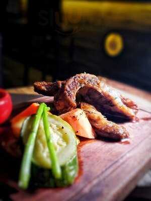 Bélon Vin Restaurant