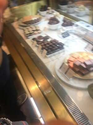 Godiva (形點一期)